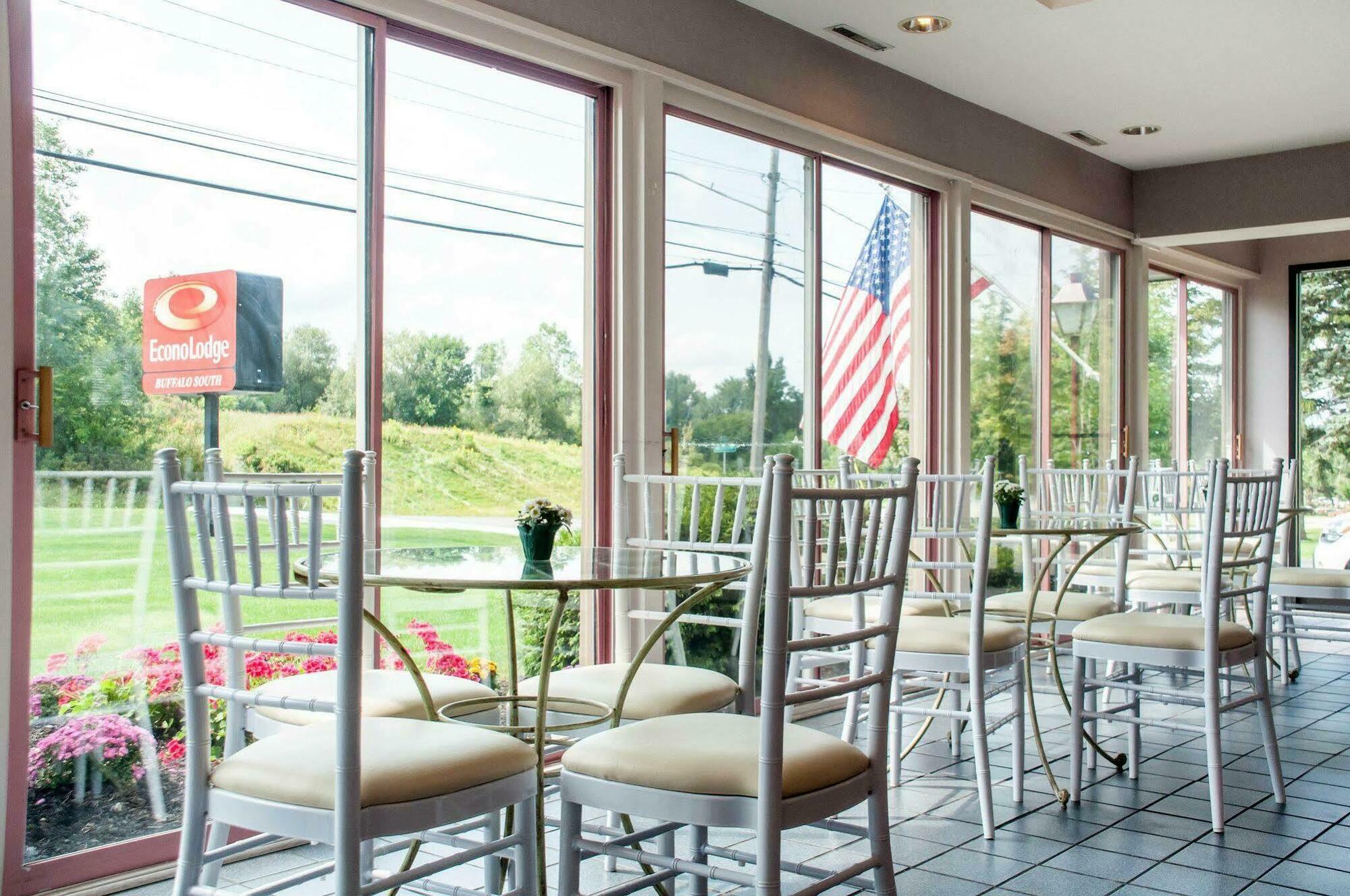 Econo Lodge Buffalo South Blasdell Dış mekan fotoğraf